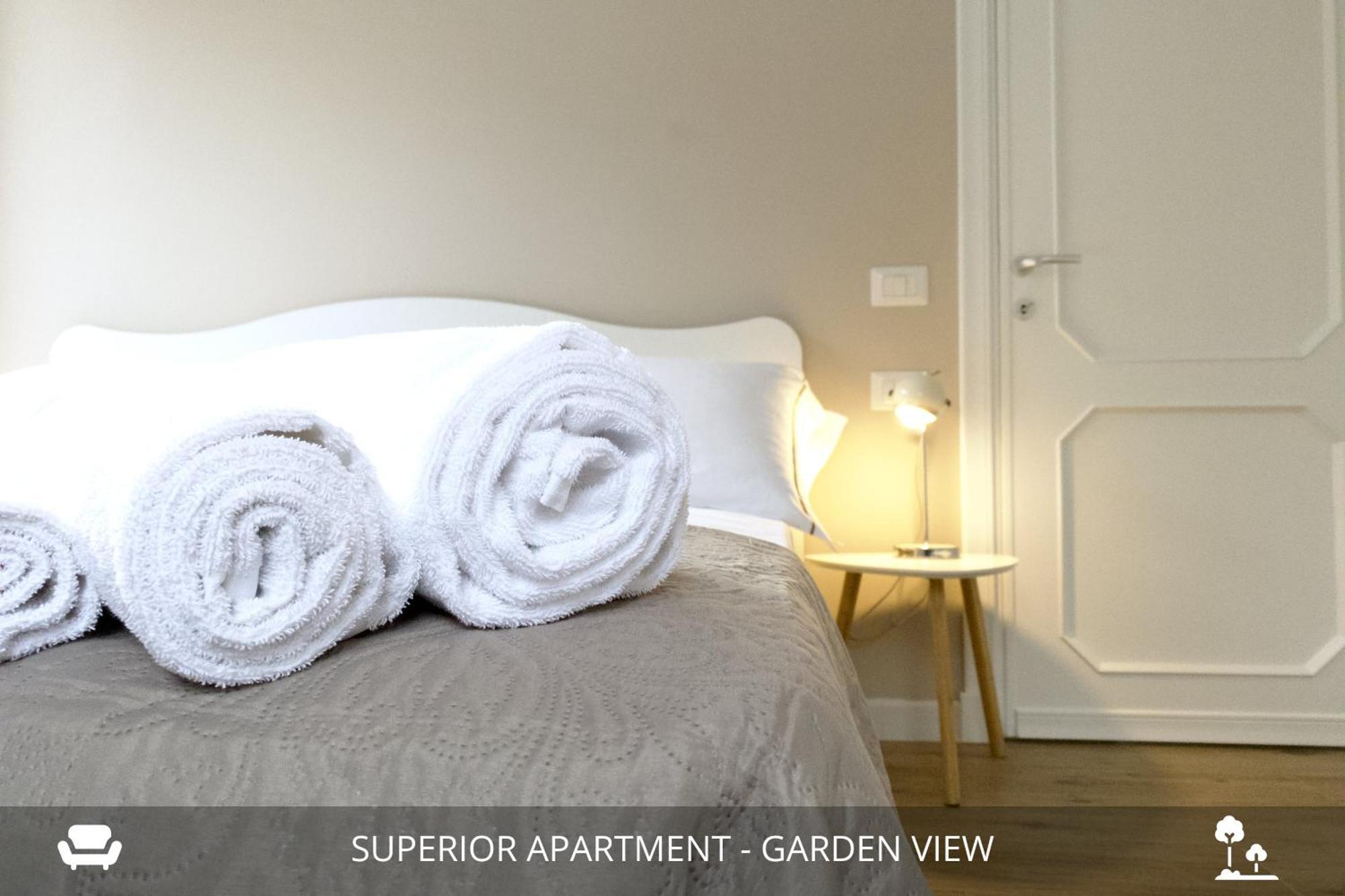 Homey Experience - Design Apartments Golfo Aranci Exterior foto