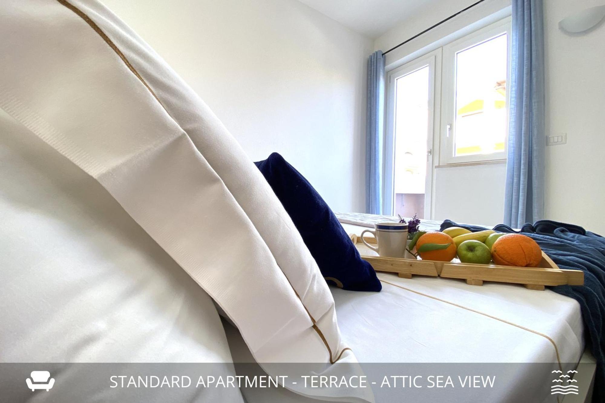 Homey Experience - Design Apartments Golfo Aranci Exterior foto
